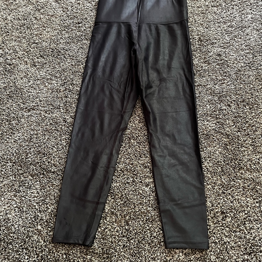 Carbon38